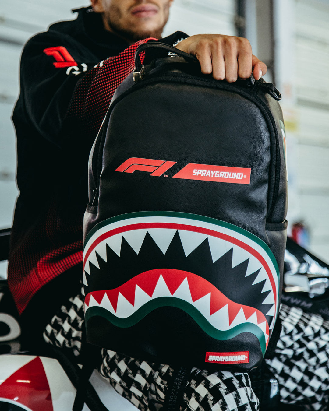 FORMULA 1 OFFICIAL RACE TEAM BACKPACK DLXV - Image 4