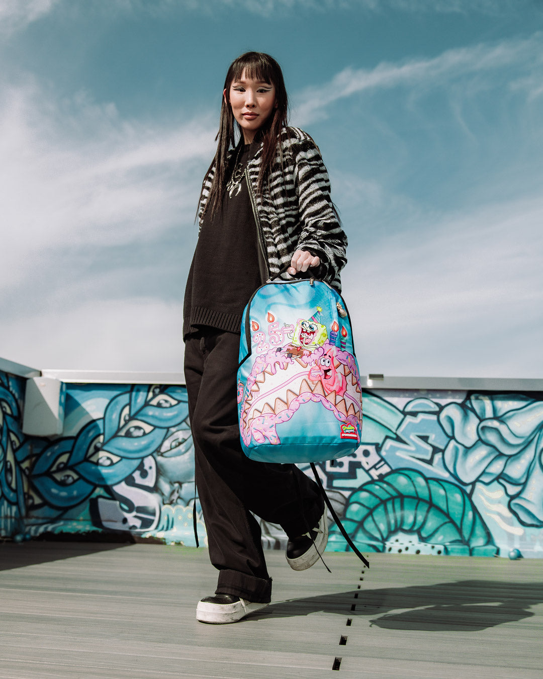 SPONGEBOBS 25TH ANNIVERSARY DLXSR BACKPACK - Image 6