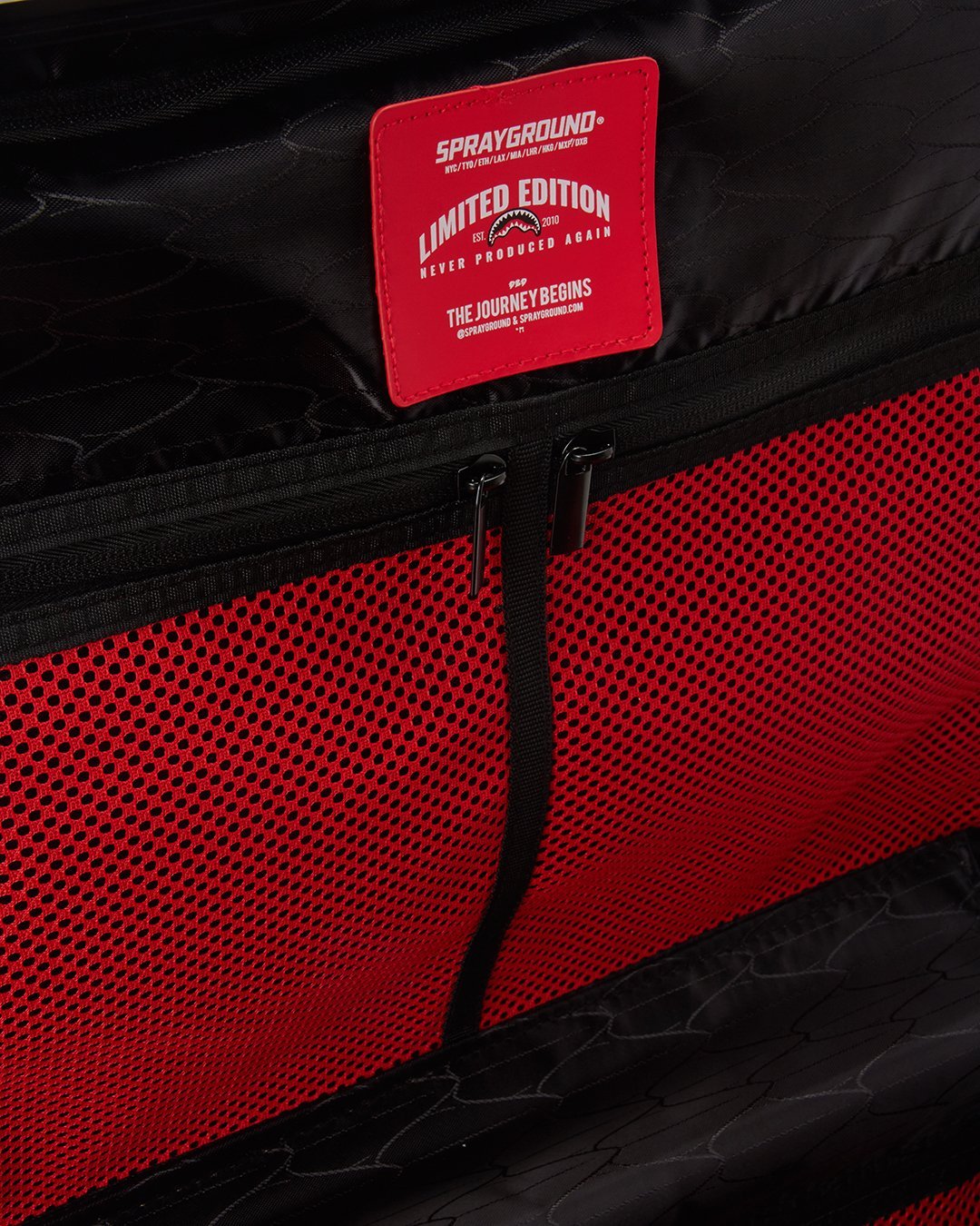 3AM SHARKNAUTICS 2 PC LUGGAGE SET - Image 34