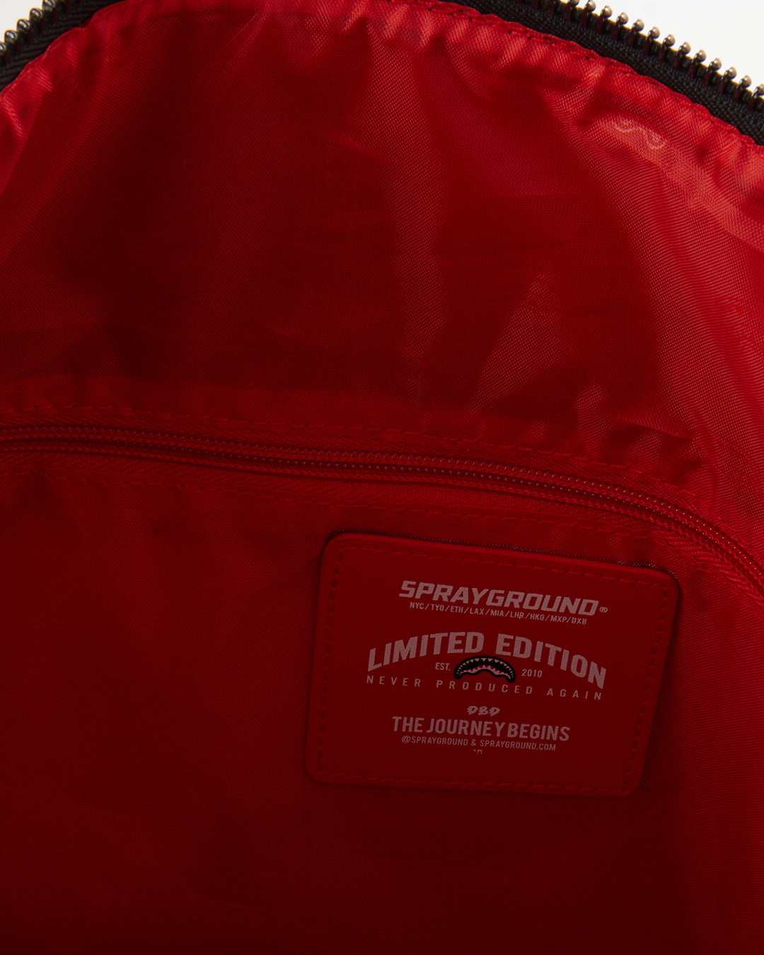 MONEY CAMO RED DUFFLE - Image 8