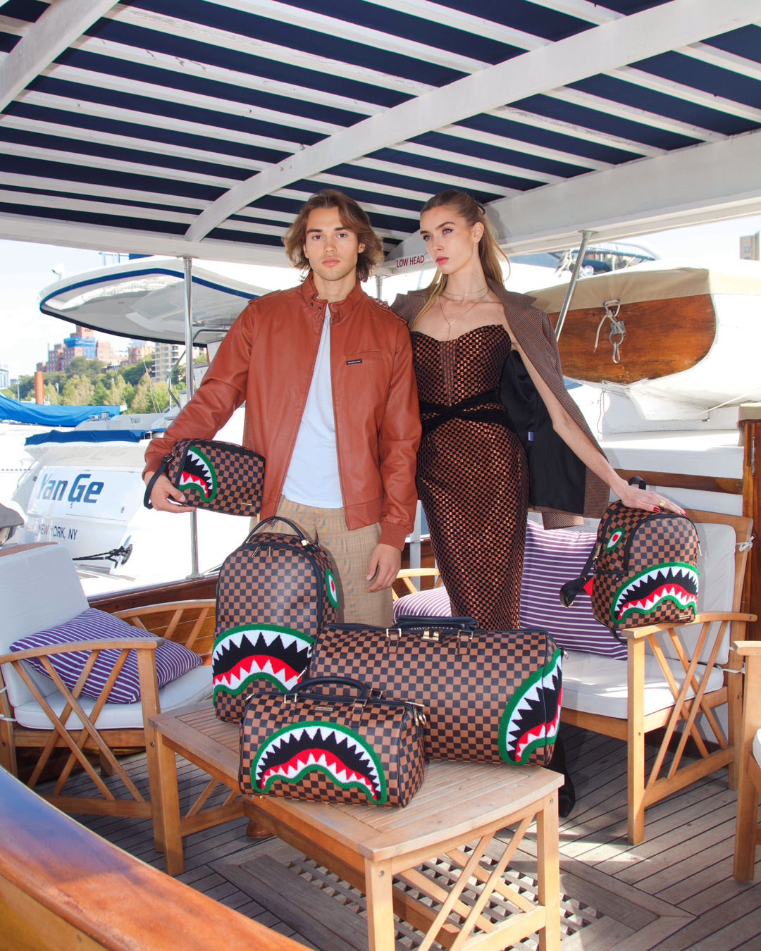 ROMEO AIR ITALIA SHARK MINI DUFFLE - Image 12