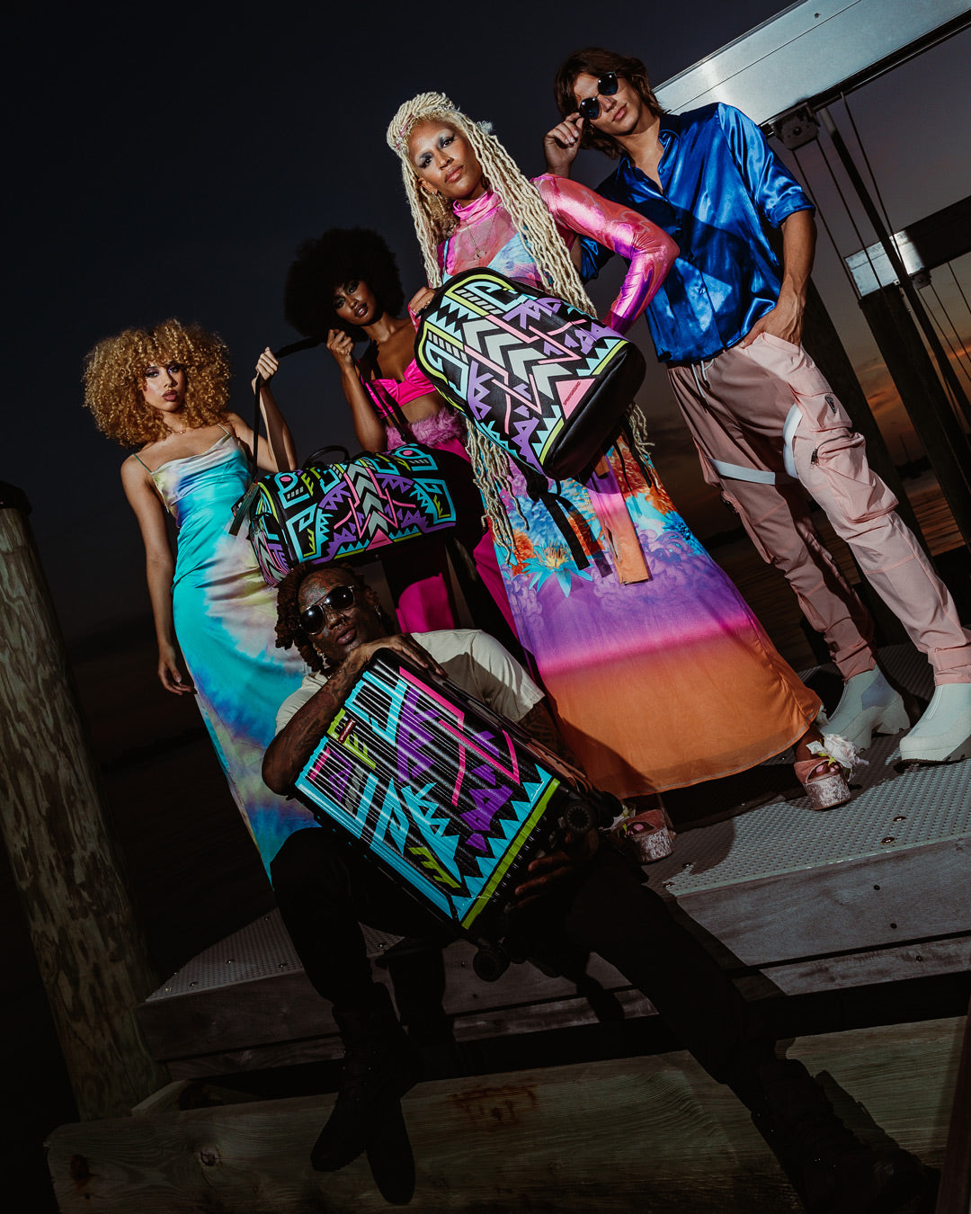 AI PATH TO THE FUTURE III DUFFLE - SANDFLOWER COLLAB GLOW IN THE DARK - Image 6