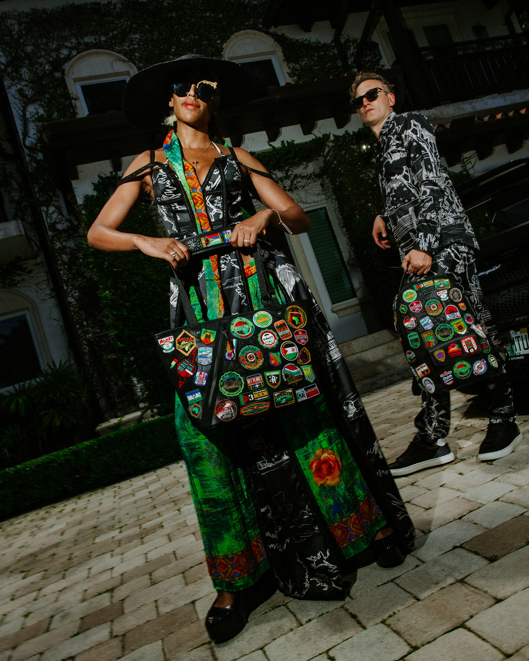 AI THE 54 PATCHES OF AFRICA CARGO TOTE - Image 2