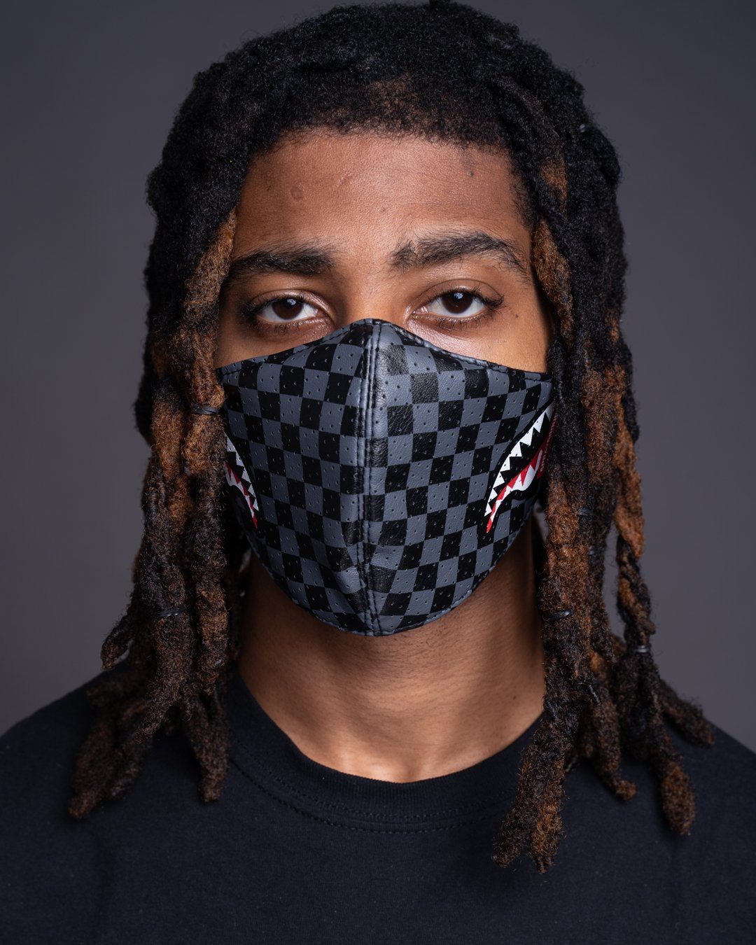 SHARKS IN PARIS GRAY VEGAN LEATHER FACE MASK - Image 8