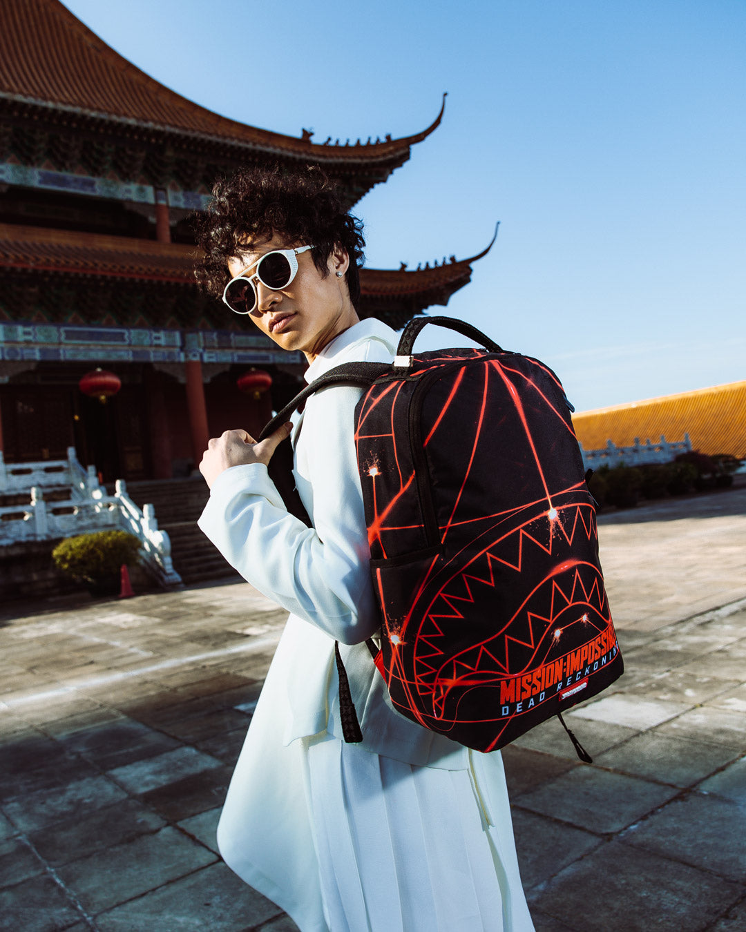 MISSION IMPOSSIBLE HEIST LASER SHARK BACKPACK - Image 2
