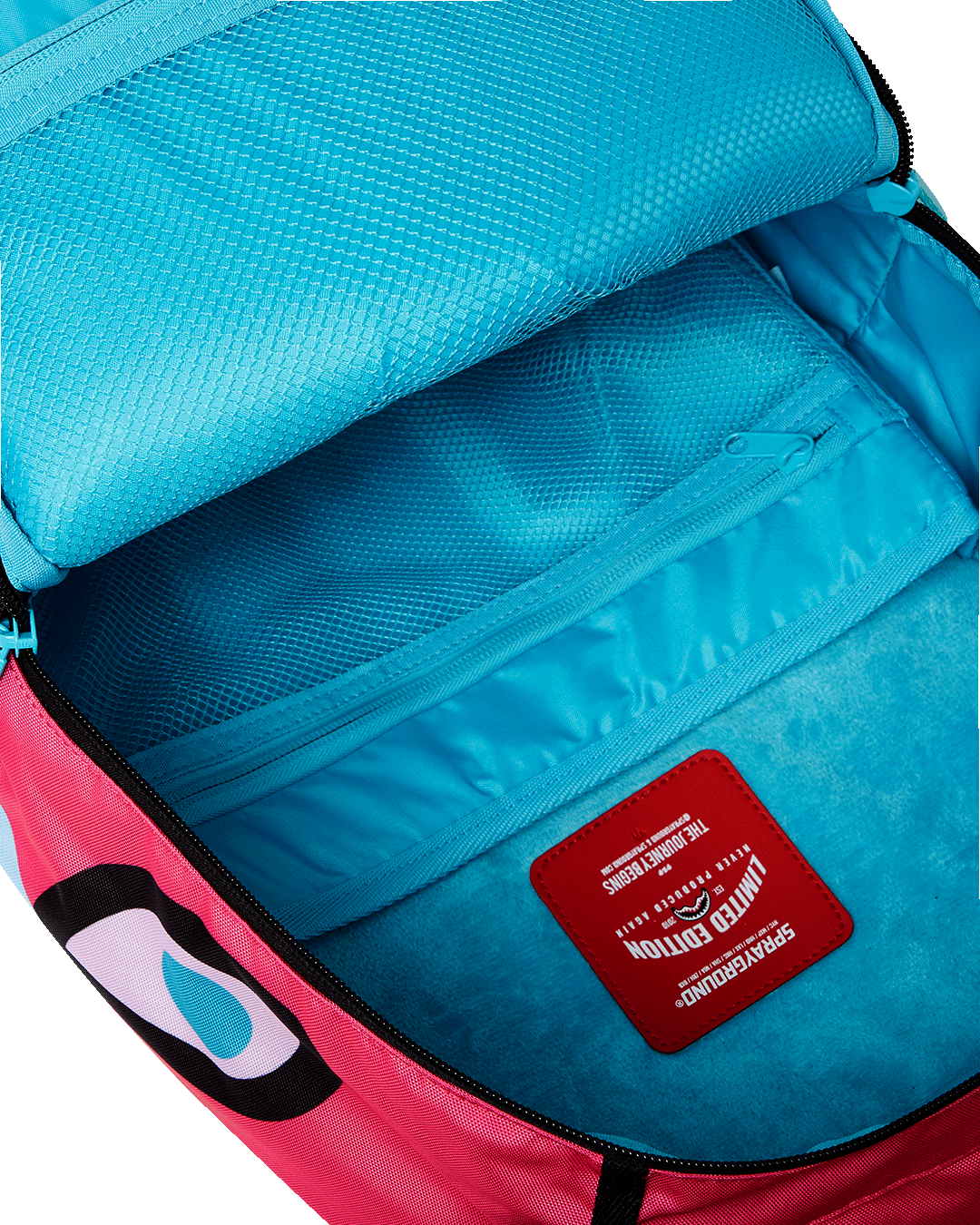 KITTY KASH ON THE EDGE DLXR BACKPACK - Image 11