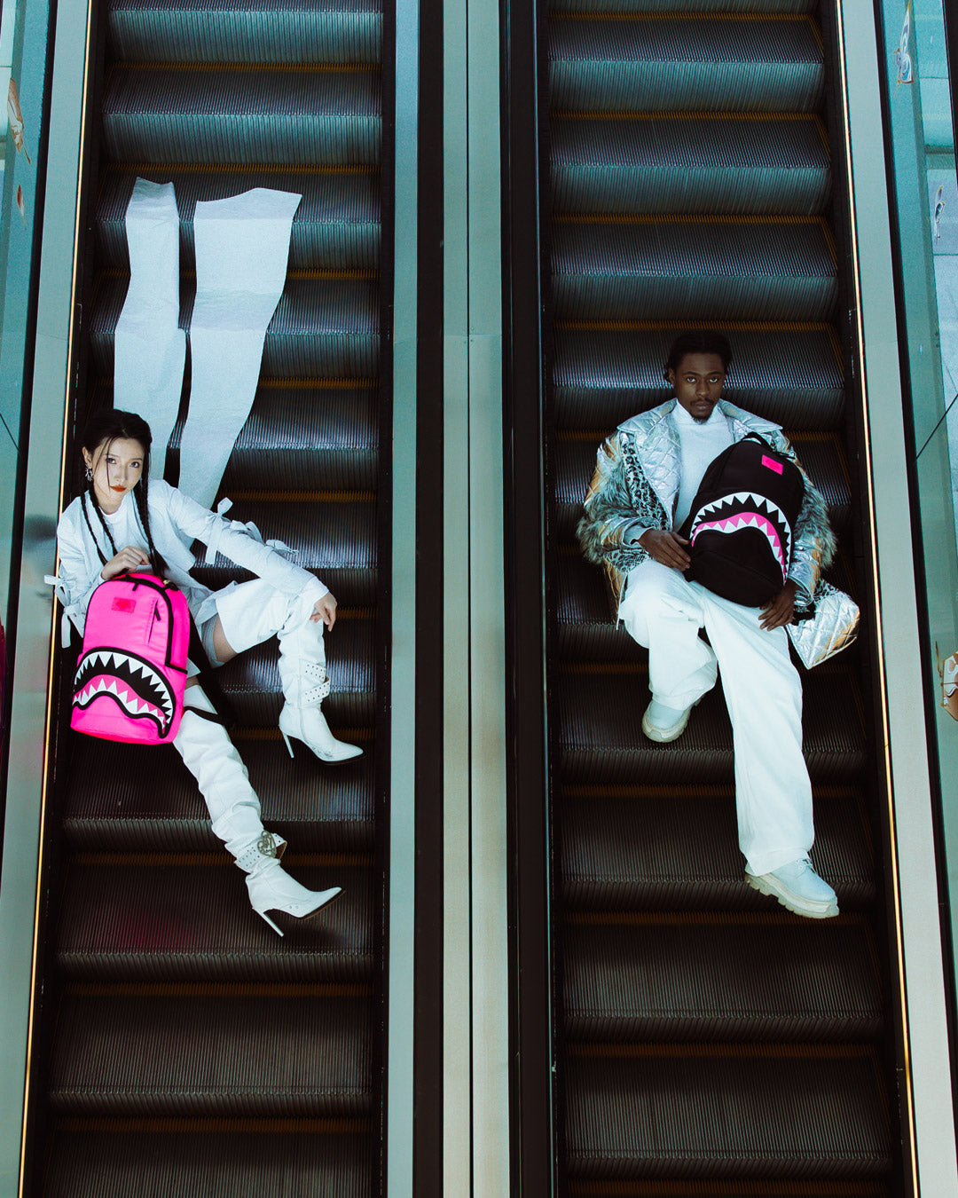SHARK CENTRAL 20 NEON VENOM BACKPACK - Image 6